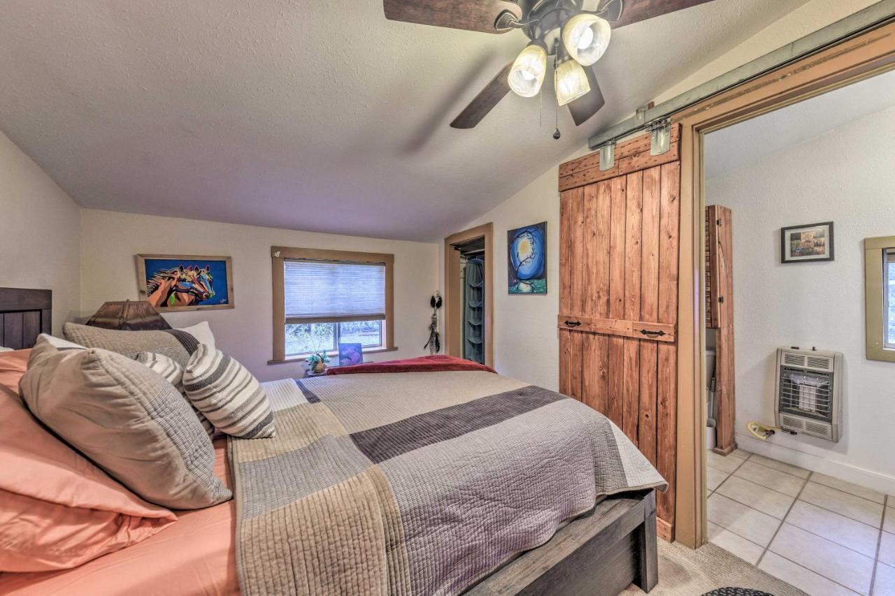 Cozy High Rolls Cottage Near Hiking Trails! Cloudcroft Exterior foto